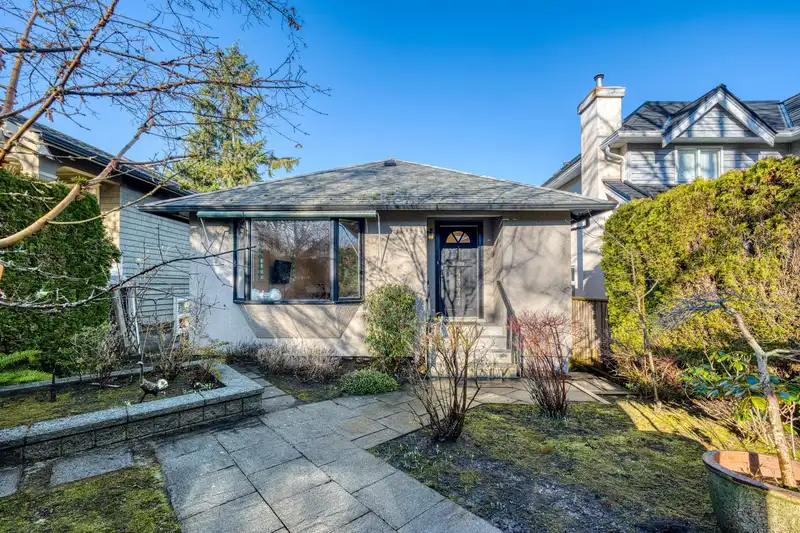 4377 W 12TH AVENUE - photo 2 of 37