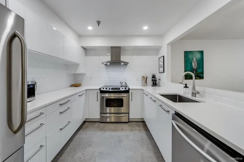 207 2288 W 12TH AVENUE - photo 2 of 21