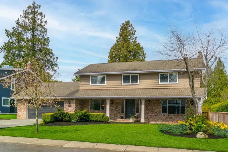 5057 1A AVENUE - photo 1 of 40
