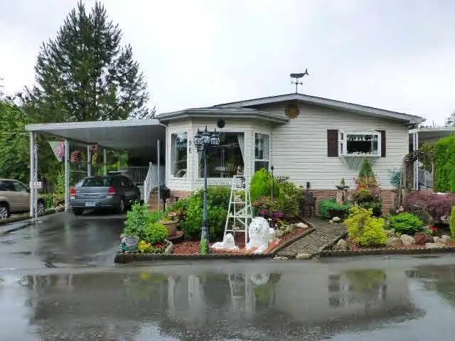 96 24330 FRASER HIGHWAY - photo 1 of 1