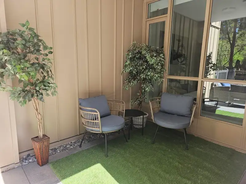 109 2325 EMERY COURT - photo 2 of 40