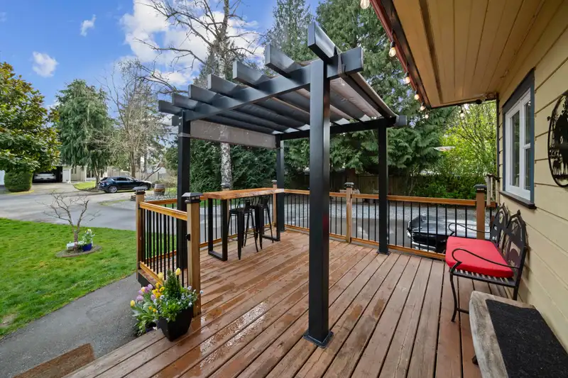 4813 GLENDALE AVENUE - photo 3 of 33