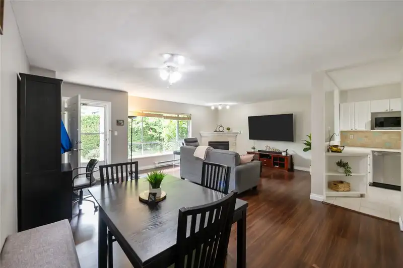3 13660 84 AVENUE - photo 4 of 27