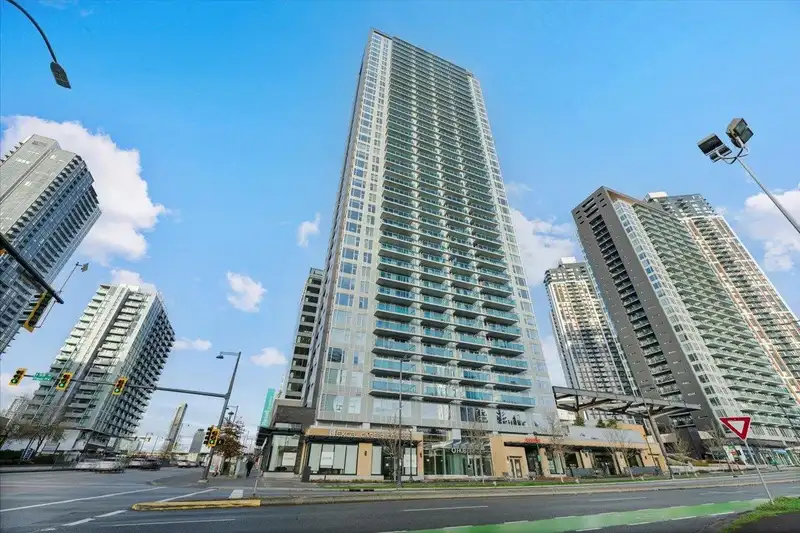 1212 13615 FRASER HIGHWAY - photo 1 of 24
