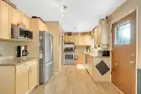 9511 DAWSON CRESCENT - thumbnail 9