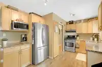 9511 DAWSON CRESCENT - thumbnail 10