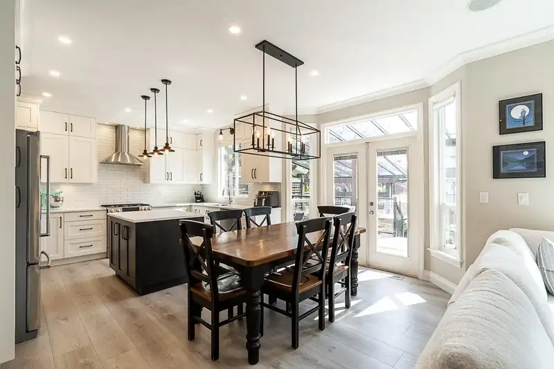 6228 167 STREET - photo 3 of 34