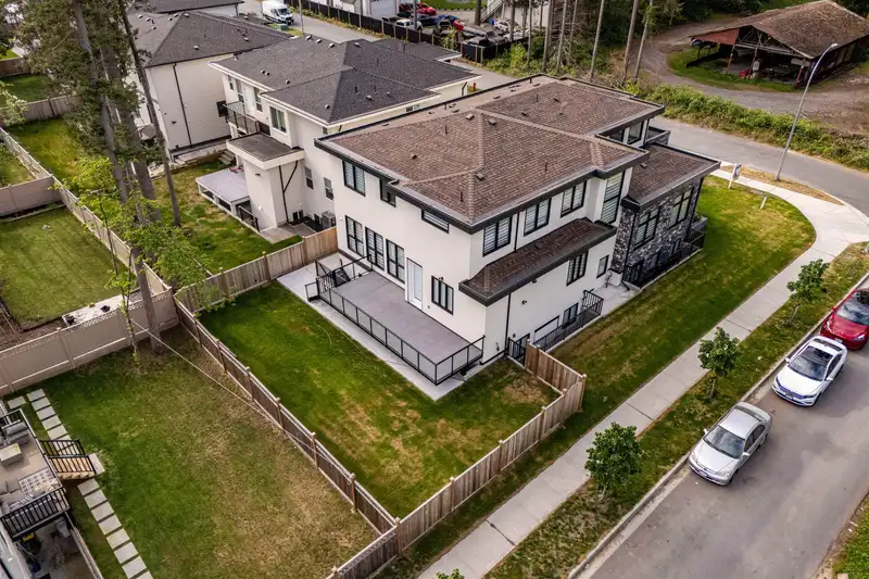 20280 27A AVENUE - photo 4 of 40