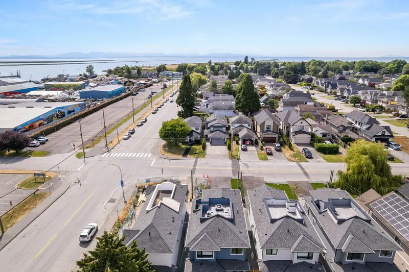 3411 CHATHAM STREET - photo 4 of 25