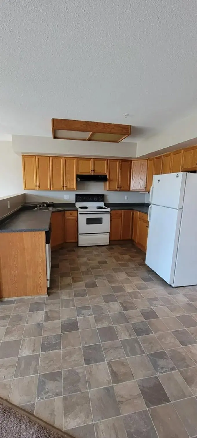 202 27262 FRASER HIGHWAY - photo 3 of 18