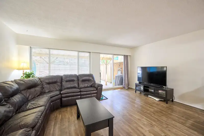14 2048 MCCALLUM ROAD - photo 3 of 22