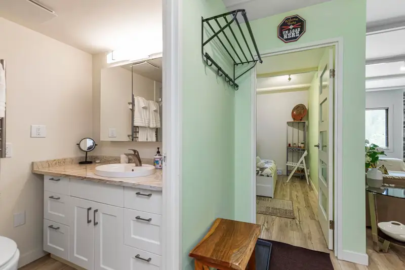 306B 21000 ENZIAN WAY - photo 2 of 24