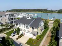 2 5551 ADMIRAL WAY - thumbnail 1
