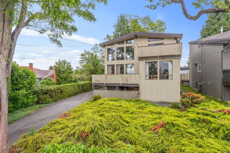 7750 MAYFIELD STREET - photo 1 of 32