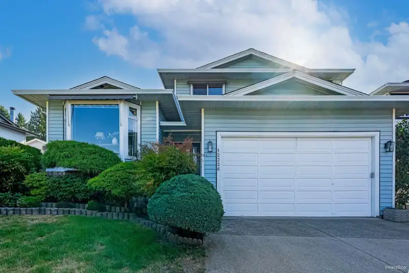 12226 202 STREET - photo 1 of 39