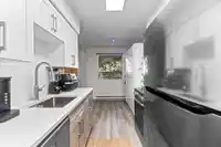 110 45 FOURTH STREET - thumbnail 9