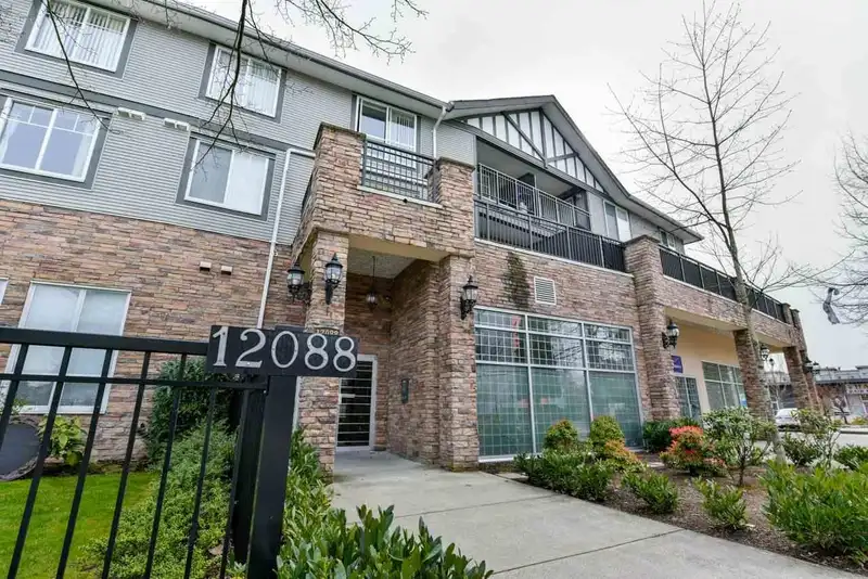 317 12088 75A AVENUE - photo 1 of 34