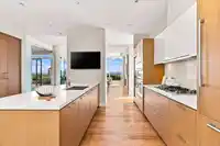 702 908 KEITH ROAD - thumbnail 14