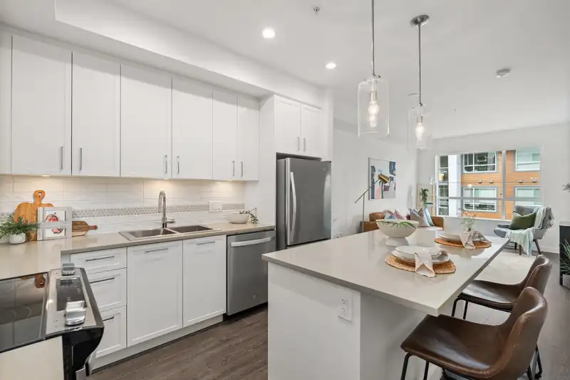 A418 20834 80 AVENUE - photo 1 of 25