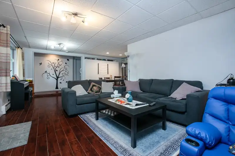2135 NEWPORT AVENUE - photo 2 of 24