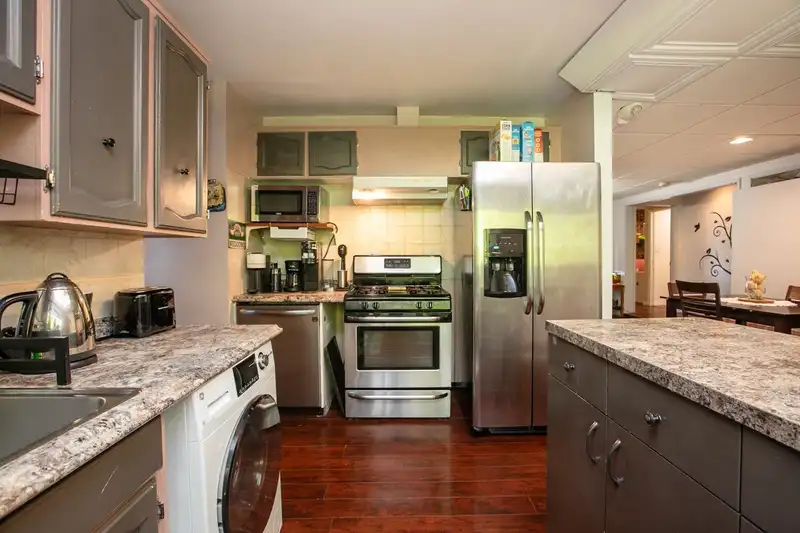 2135 NEWPORT AVENUE - photo 4 of 24