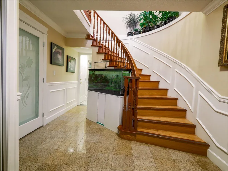 2038 E 40TH AVENUE - photo 3 of 25