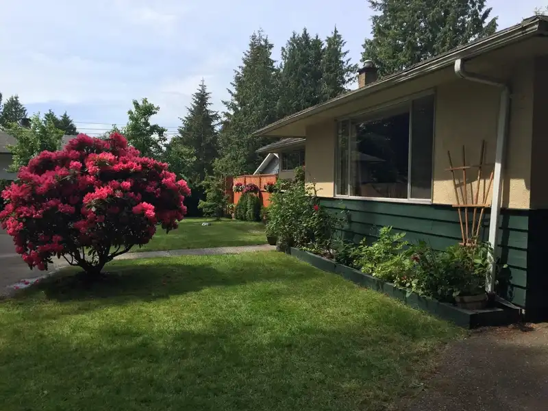 19875 36 AVENUE - photo 3 of 40