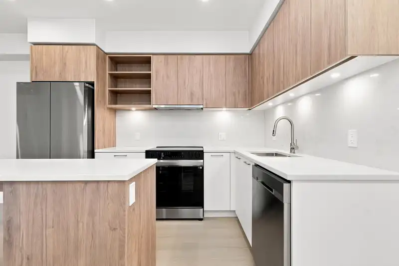 114 82 FIRST STREET - photo 2 of 28