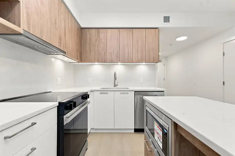 114 82 FIRST STREET - photo 4 of 28