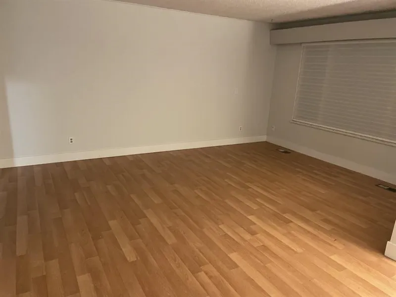 32337 SEAL WAY - photo 1 of 5