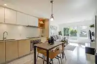 214 111 E 3RD STREET - thumbnail 4