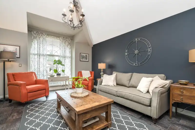 32134 CLINTON AVENUE - photo 4 of 36