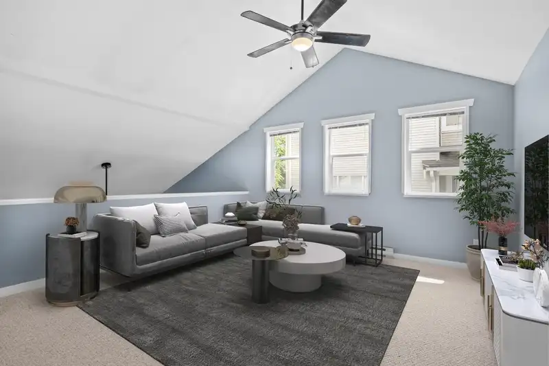148 20033 70 AVENUE - photo 1 of 35
