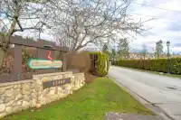 64 13499 92 AVENUE - thumbnail 2
