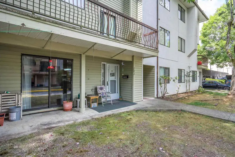 103 7119 133 STREET - photo 2 of 30