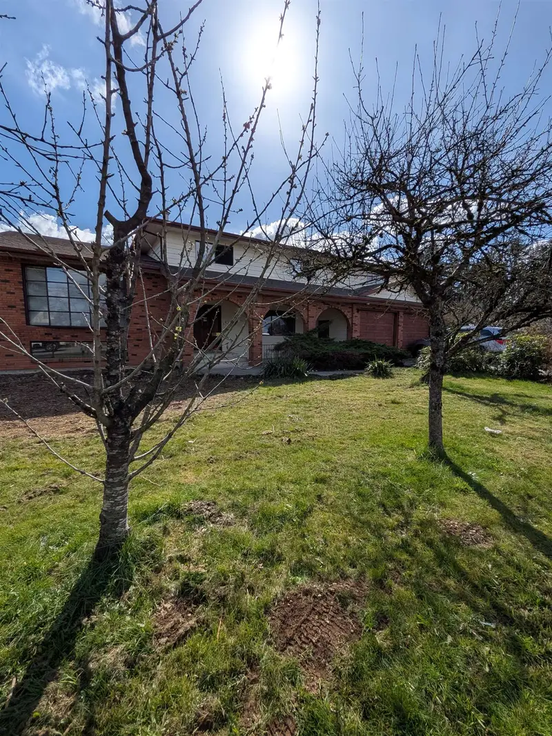 31286 KING ROAD - photo 1 of 25