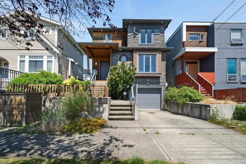589 E 62ND AVENUE - photo 2 of 30