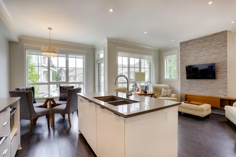 30 5510 ADMIRAL WAY - photo 1 of 25