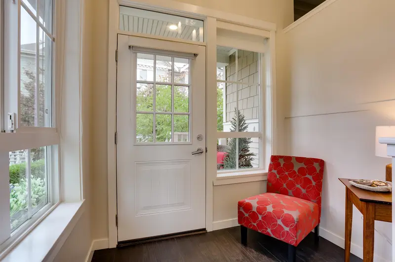 30 5510 ADMIRAL WAY - photo 3 of 25