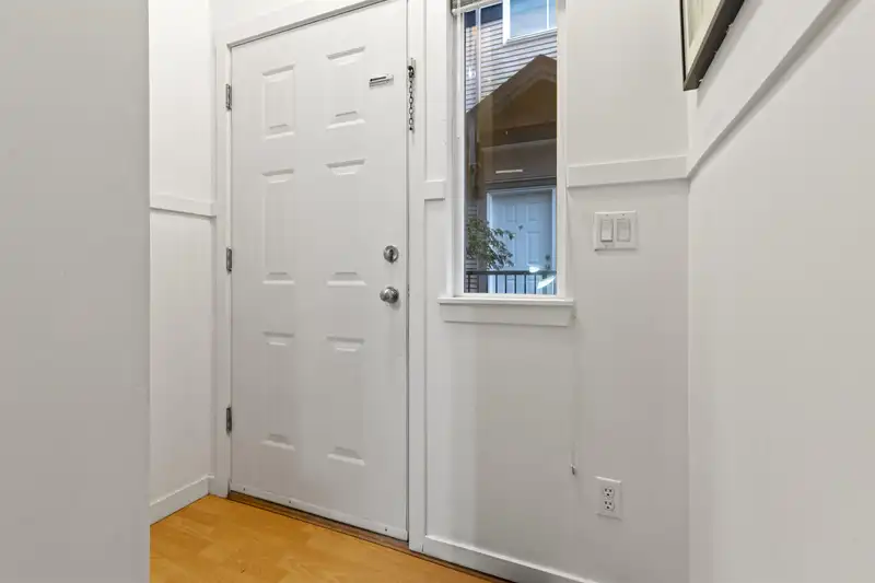 5 6366 126 STREET - photo 3 of 30