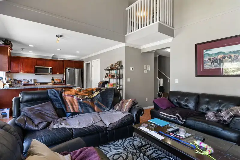 56 17097 64 AVENUE - photo 3 of 30