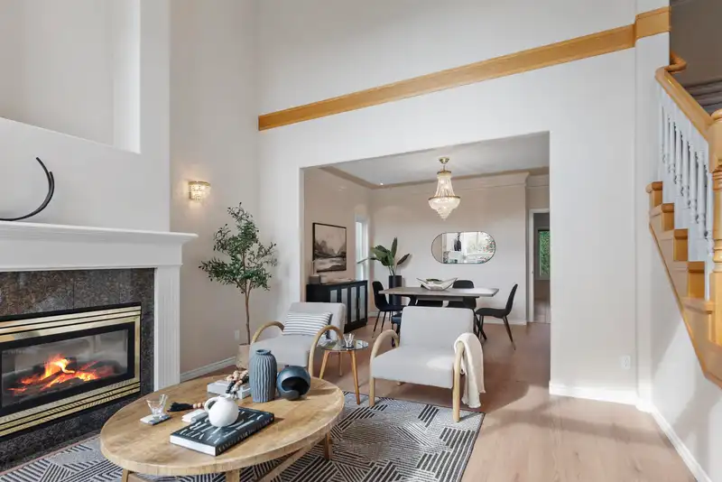 8591 HEATHER STREET - photo 4 of 39