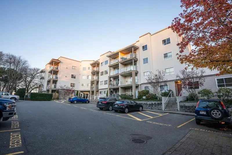 208 4758 53 STREET - photo 1 of 20