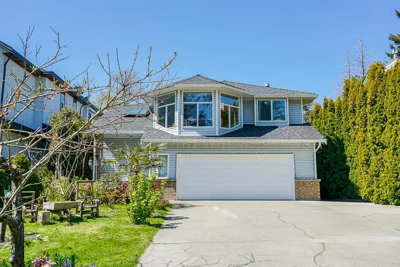 2155 156 STREET - photo 1 of 25