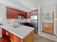 10C 2315 MACKINNON ROAD - thumbnail 10
