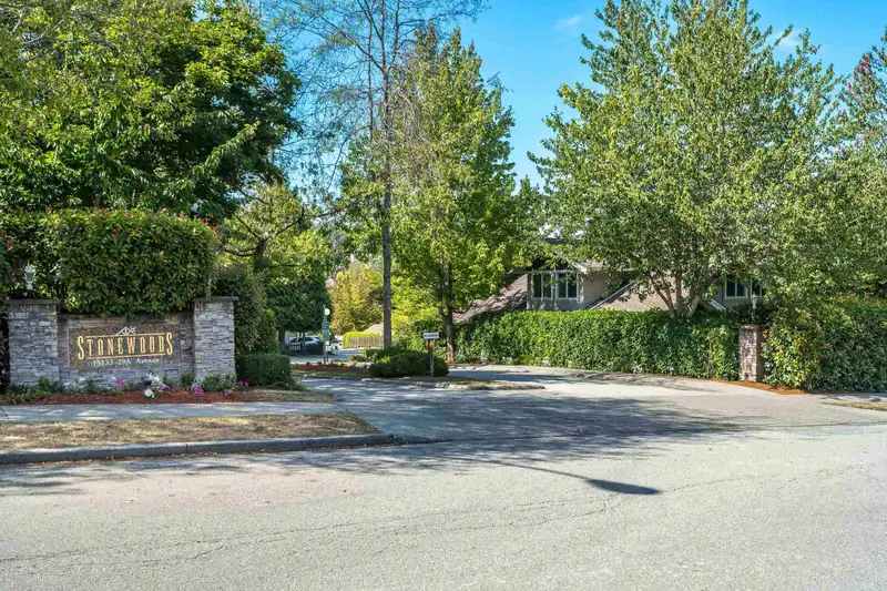 75 15133 29A AVENUE - photo 2 of 40