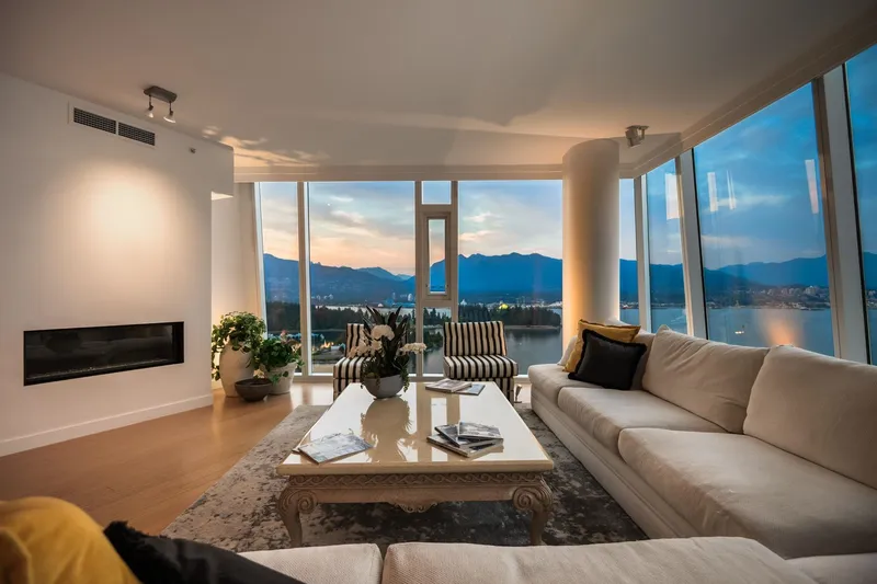 2502 1233 W CORDOVA STREET - photo 1 of 25