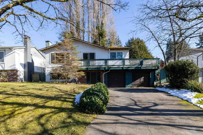 8338 111A STREET - photo 1 of 20