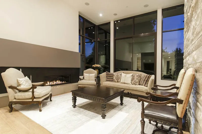 2998 ROSEBERY AVENUE - photo 4 of 20