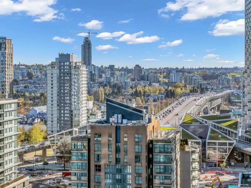 1805 1212 HOWE STREET - photo 1 of 37